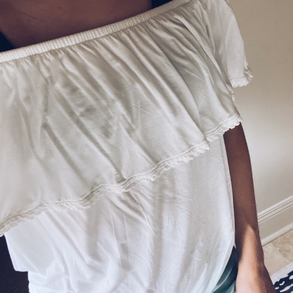 Off the shoulder White tee